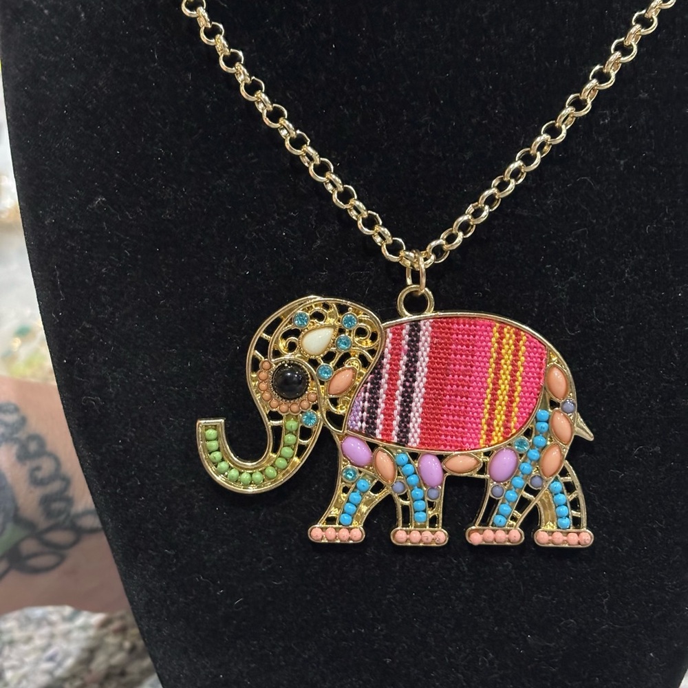 Decree Multicolor Beaded Elephant Pendant Necklace - Gold Chain - Picture 2 of 6